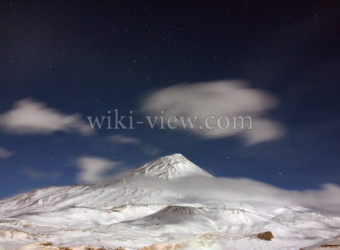 کوه دماوند / شهر دماوند / دماوند تهران / جاهای دیدنی دماوند تهران / کوه دماوند تهران / شهرستان دماوند کجاست / نقشه شهر دماوند / تصاویر شهر دماوند کوه دماوند تهران / فوران کوه دماوند تصویری نایاب از قله دماوند