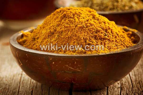 ادویه کاری, ادویه کاری چیست, ادویه کاری شامل چیست, خواص ادویه کاری, مضرات ادویه کاری, ادویه کاری در بارداری