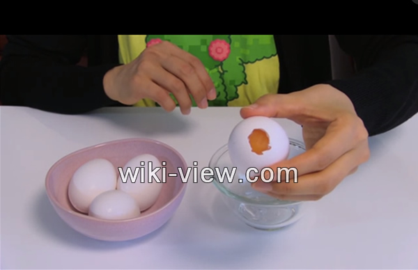 ژله یاقوتی در تخم مرغ, ژله یاقوتی, ژله شب یلدا, ژله تخم مرغی ساده, ژله , دسر شب یلدا, دسر زمستانی مجلسی, تنقلات شب یلدا, شب یلدا, شب یلدا ۹۸, شب یلدا ۱۳۹۸ ژله یاقوتی در تخم مرغ, ژله یاقوتی, ژله شب یلدا, دسر شب یلدا, طرز تهیه خوراکی های شب یلدا, انواع دسر, تهیه دسر مجلسی, دسر ساده, دسر بدون ژله, دسر زمستانی مجلسی, انواع دسر با ژله, سفره شب یلدا, دسر شب یلدا در جدول, تنقلات شب یلدا, شب یلدا, شب یلدا ۹۸, شب یلدا ۱۳۹۸