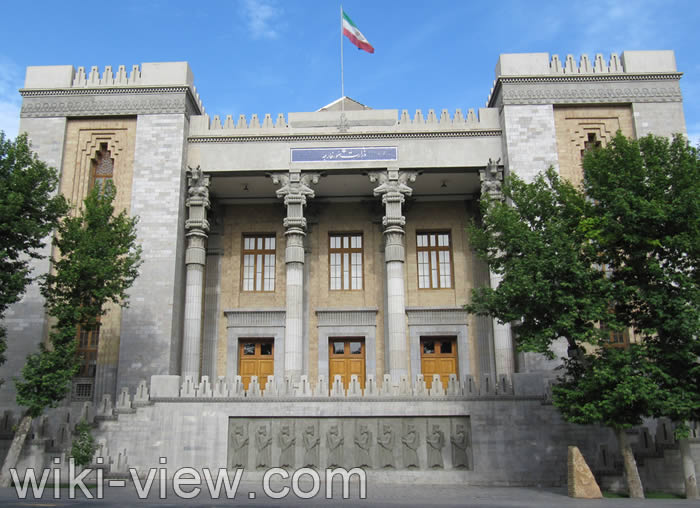وزارت خارجه: هر خطای جدید انگلیس با واکنش متناسب ایران مواجه میشود بازداشت سفیر انگلیس در تهران, آخرین اخبار از بازداشت سفیر انگلیس, بازداشت سفیر انگلیس, آخرین اخبار از بازداشت چند ساعته سفیر انگلیس, بازداشت مک ایر