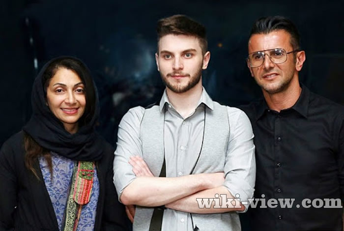 امین حیایی, بیوگرافی امین حیایی, عکس های امین حیایی, عکس امین حیایی با خانواده, فیلم جدید امین حیایی در خونگاه, فیلم جدید امین حیایی و بهرام افشاری, همسر امین حیایی, همسر اول امین حیایی کیست, پسر امین حیایی کیست, امین حیایی متولد چه سالیه, همسر قبلی امین حیایی, امین حیایی چند فرزند دارد