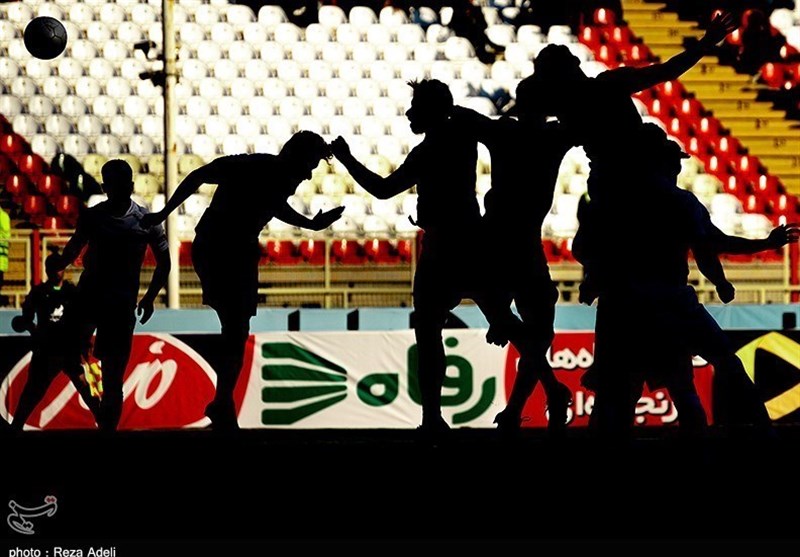 حضور نمایندکان پرسپولیس و استقلال در جلسه‌ رسیدگی به پرونده باشگاه‌های بدهکار/ فدراسیون‌نشین‌ها جریمه شدند