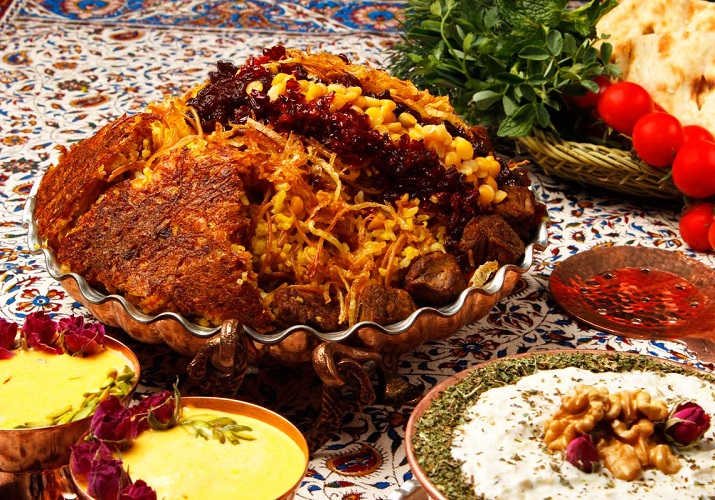مانی پلو دامغانی 🥘 ۳ طرز تهیه مانی پلو مجلسی دامغانی با گوشت تکه‌ای، مرغ و گوشت قلقلی