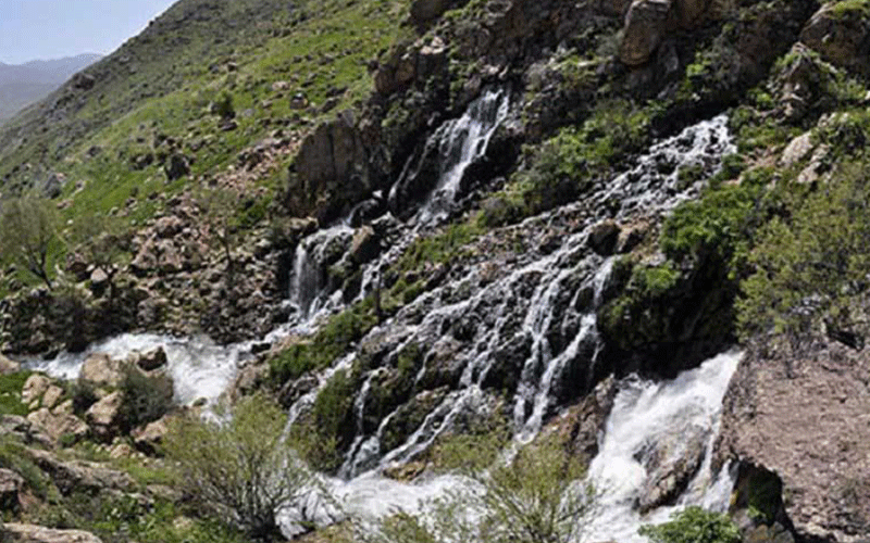 آبشار نره گر آبشار نره گر