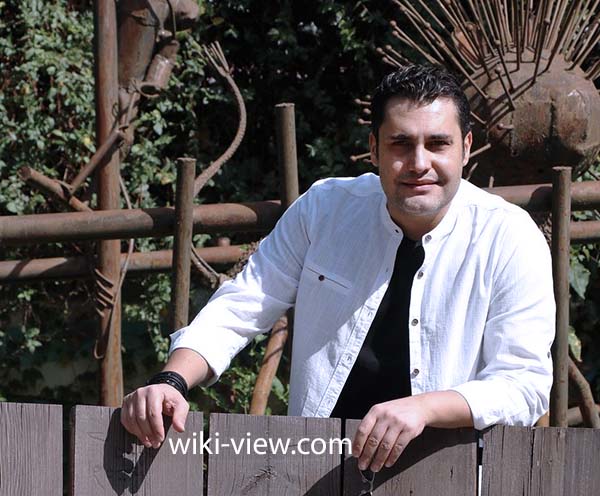 امیر محمد زند, پدر امیرمحمد زند, امیرمحمد زند صدف طاهریان, امیرمحمد زند با همسرش, امیرمحمد زند و الناز شاکردوست, پدر امیرمحمد زند کیست, برادر امیر محمد زند, امیرمحمد زند در ماه و پلنگ, لاله مرزبان