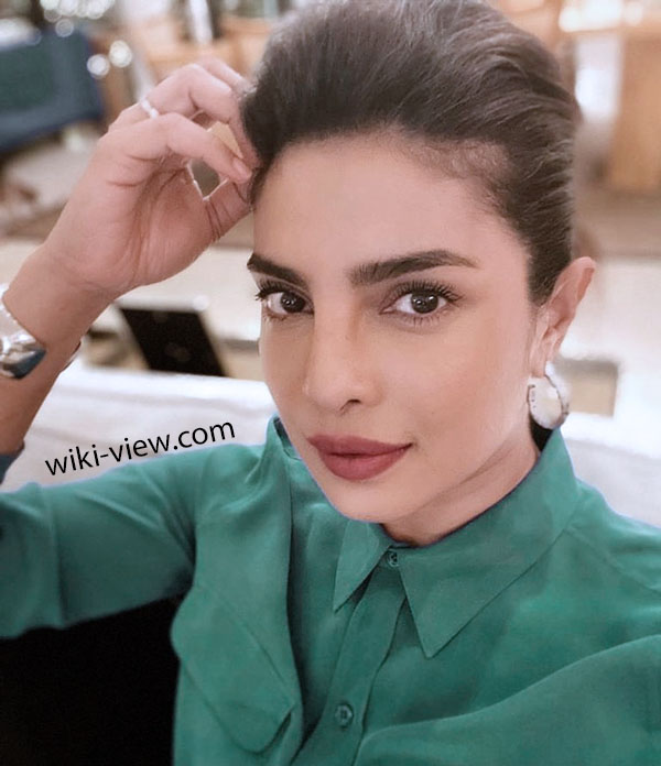پریانکا چوپرا, پریانکا چوپرا ملکه زیبایی جهان, پریانکا چوپرا قبل از عمل زیبایی, همسر سابق پریانکا چوپرا, نحوه آشنایی پریانکا چوپرا و نیک جوناس, فیلمهای دوبله پریانکا چوپرا, تفاوت سنی پریانکا چوپرا و همسرش, ازدواج پریانکا چوپرا, جدایی پریانکا چوپرا و نیک جوناس