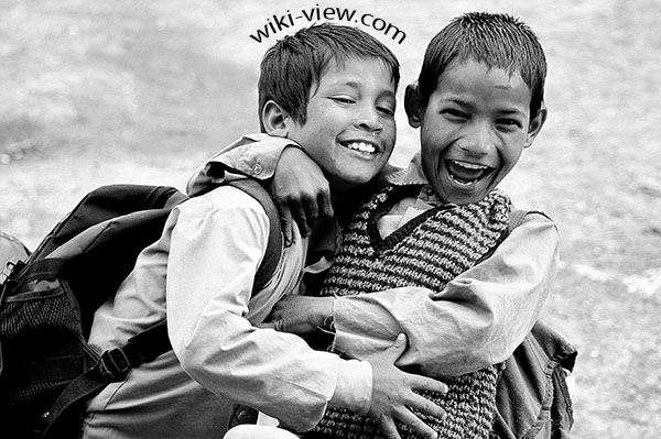 تعبیر خواب دوست🌒تعبیر خواب گفتگو با دوست/ تعبیر خواب دعوا کردن با دوست