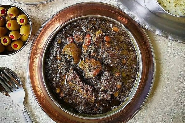 فوت‌ و‌ فن‌های پختن خورشت قورمه سبزی