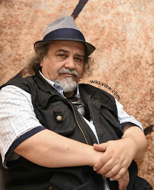 محمدرضا شریفی نیا, بیوگرافی محمدرضا شریفی نیا, خانواده هنری محمدرضا شریفی نیا, فیلم های محمدرضا شریفی نیا, محمدرضا شریفی نیا و دخترانش, محمدرضا شریفی نیا در سریال امام علی, نقش آفرینی محمدرضا شریفی نیا در اخراجی ها, علت طلاق و جدایی شریفی نیا و آزیتا حاجیان